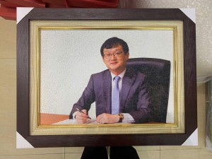 Tranh Gạo Màu Chân Dung Theo Yêu Cầu