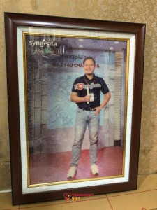 Tranh Gạo Chân Dung Khắc Họa Cảm Xúc