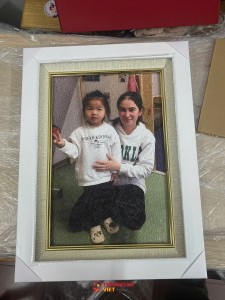 Tranh Gạo Chân Dung Biếu Tặng