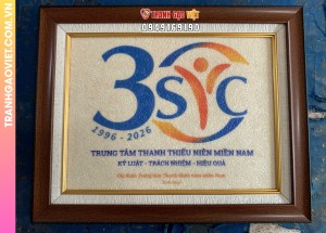 Tranh gạo màu logo Trung tâm thanh thiếu niên Miền Nam