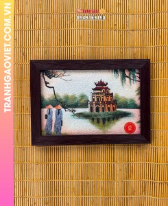 Tranh gạo màu Nét hoàn kiếm (size 20x30) khung nâu sần