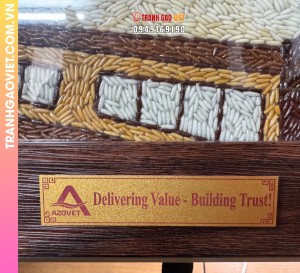 Tranh gạo rang Chùa Một Cột của công ty AzoViet