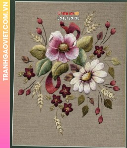 Tranh Thêu Cụm Hoa Phong Cách Cổ Điển