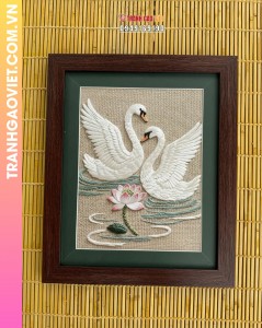 Tranh Thêu Đôi Thiên Nga Trắng Hạnh Phúc