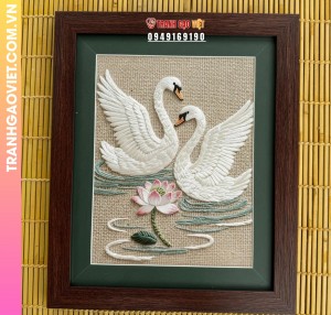 Tranh Thêu Đôi Thiên Nga Trắng Hạnh Phúc