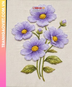Tranh Thêu Hoa Cúc Tím Nhẹ Nhàng Và Thanh Thoát