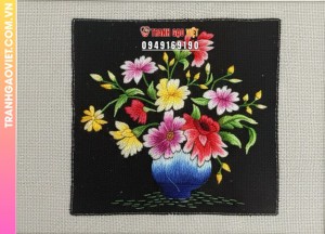 Tranh Thêu Hoa Lan Và Bướm Vàng Tinh Tế