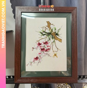 Tranh Thêu Nhành Lan Rừng Dáng Rủ Tinh Khôi