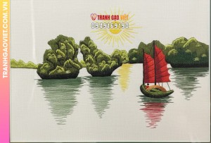 Tranh Thêu Vịnh Hạ Long Và Cánh Buồm Đỏ Thắm